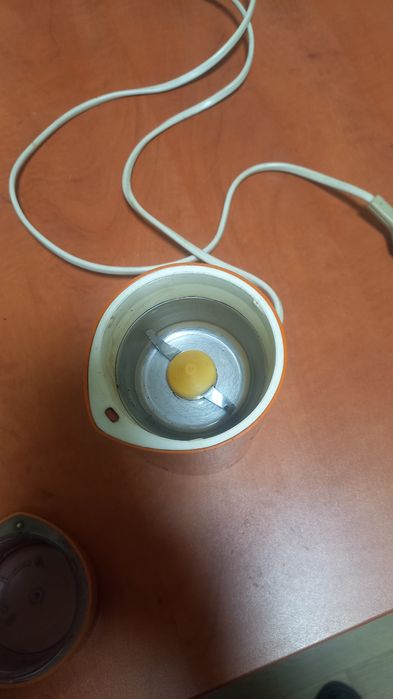 Młynek do mielenia Predom Prespol-klasyk