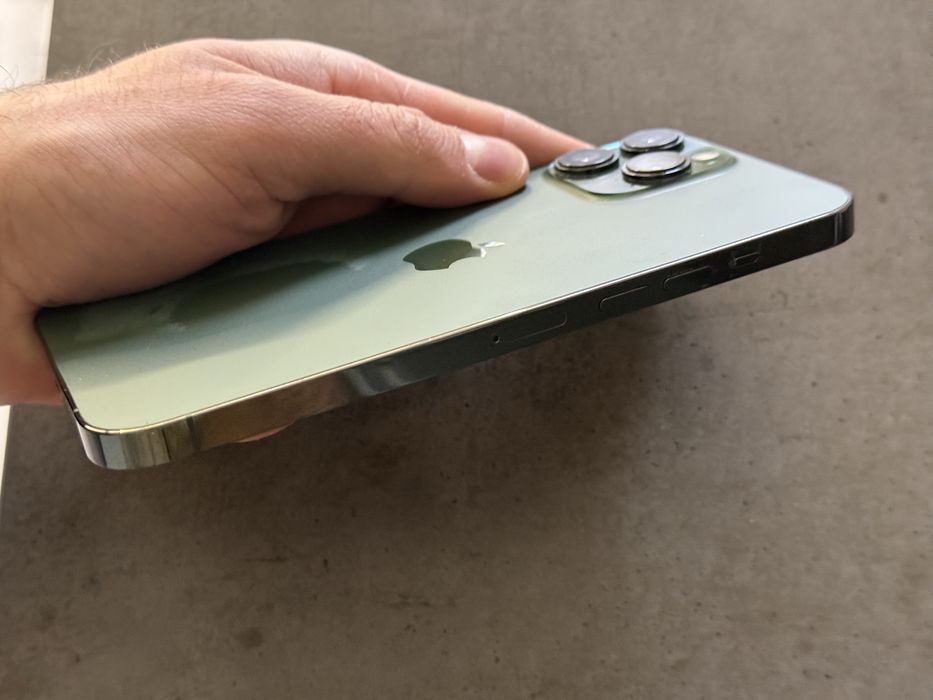 Продам Iphone 13 pro max 256гб alpine grin