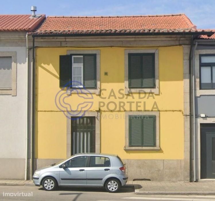 Moradia T3 com elevado potencial - S.M. Infesta