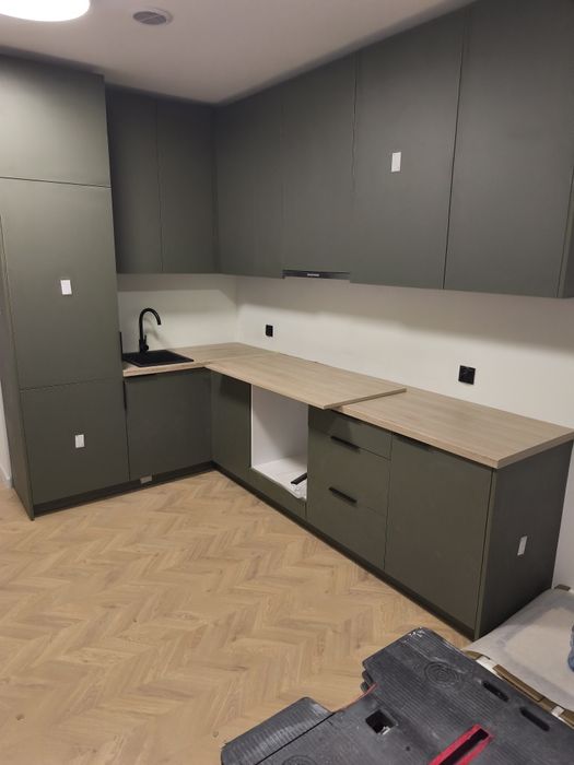 Montaż, składanie, skręcanie mebli, przeróbki kuchni