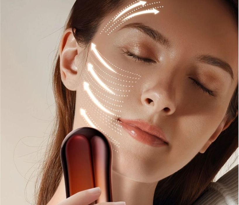 Мікротоковий LED масажер для обличчя