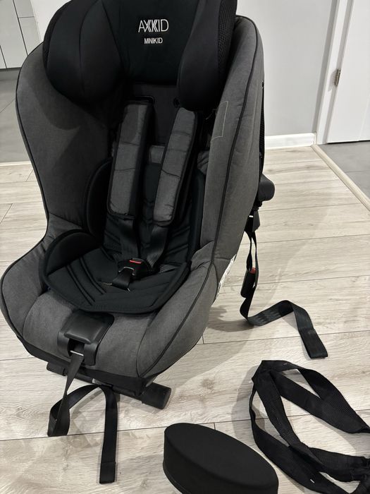 Fotelik samochodowy Axkid Minikid 0-25kg