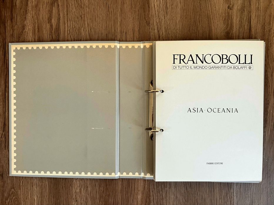 Album selos com + 25 paginas.Impecavél.