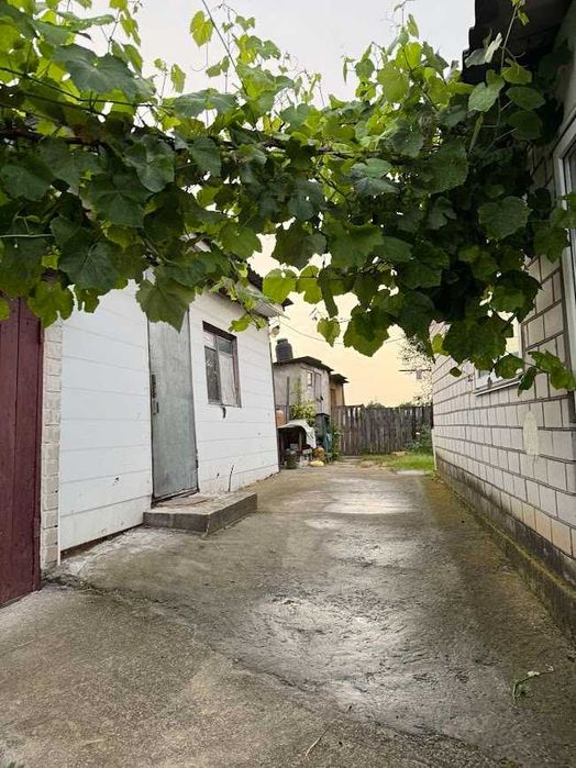 Бобрик продам будинок  +14 сот.