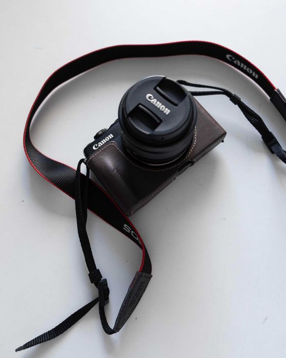 Canon EOS M100 + Lente 15-45mm + Extras | Kit Completo