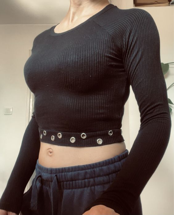 Bluzka czarma w prążki S krótka, widkiza