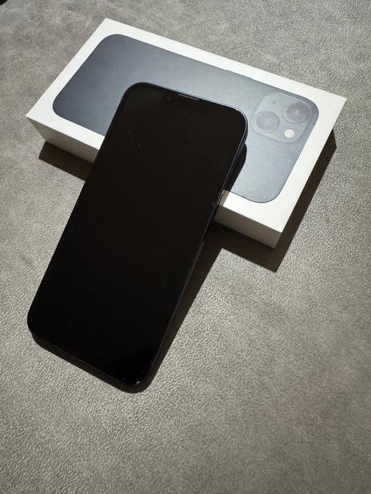 iphone 13 com caixa e capa