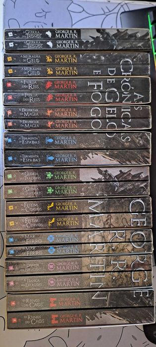 A Guerra dos Tronos/ Game of Thrones - As Crónicas de Gelo Packs 1 - 10 Ed. Portuguesa