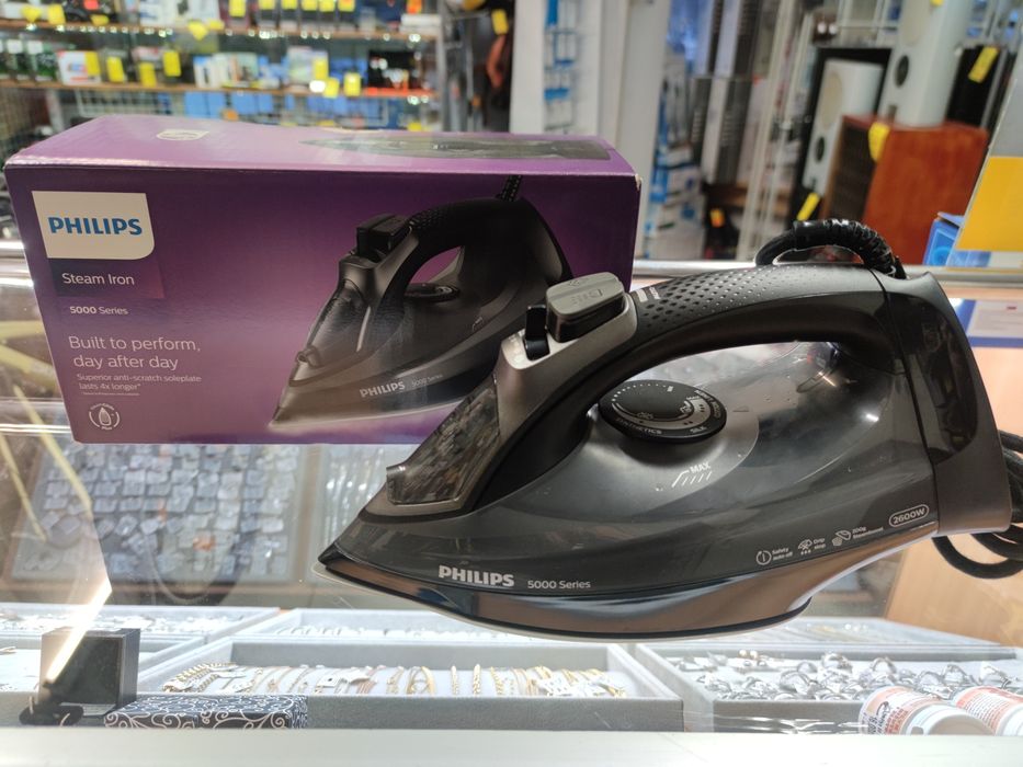 Żelazko PHILIPS 5000 Series DST5040/80 komis Madej Tarnów