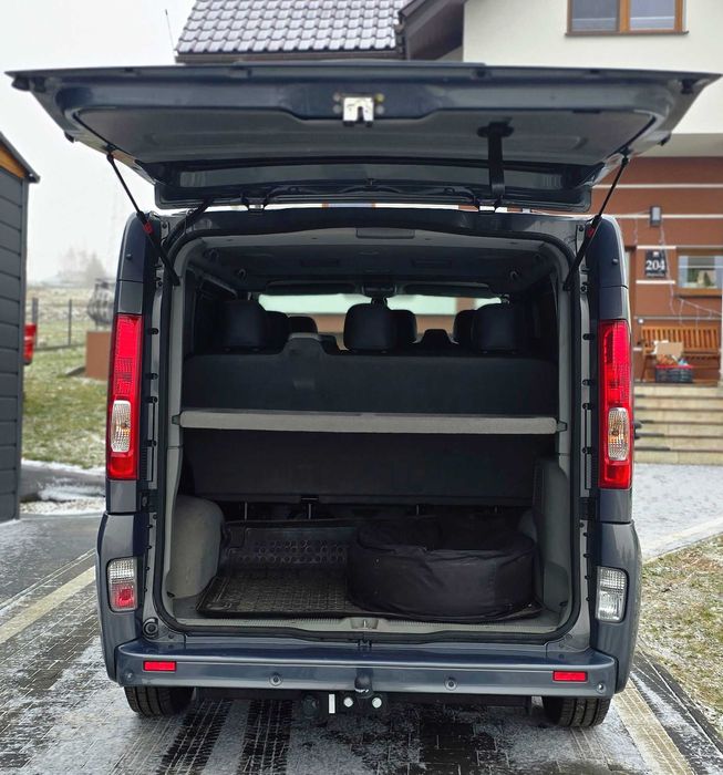 Renault Trafic Black Edition