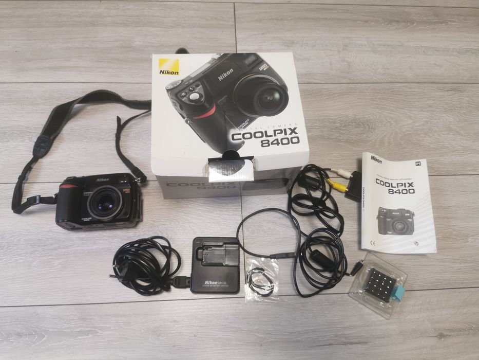 Nikon coolpix 8400