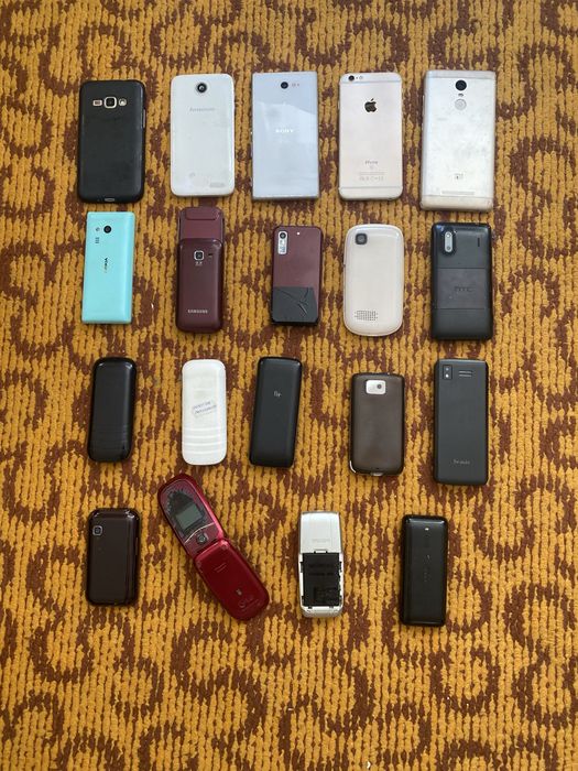 Телефон смартфон кнопочний сенсорний samsung самсунг