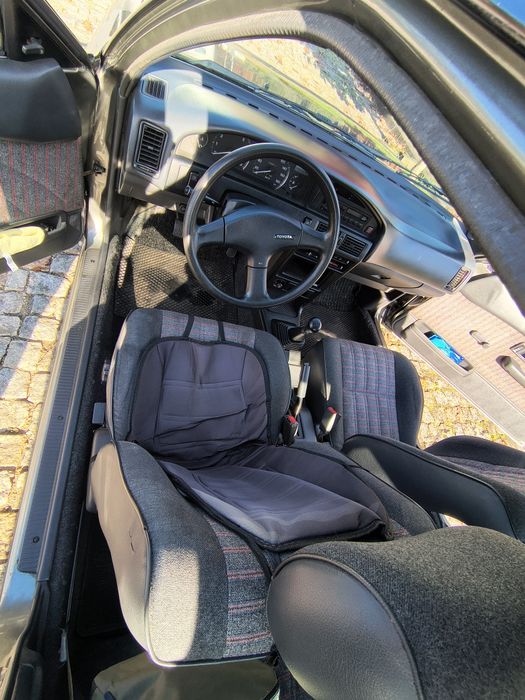 Toyota Corolla XL Coupé 3 portas