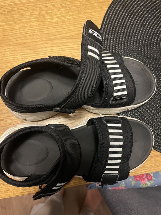 Sandały dla dziewczynki rozm 33