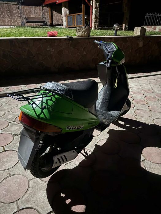 Скутер Sizuku.