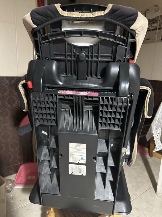 Продам автокрісло