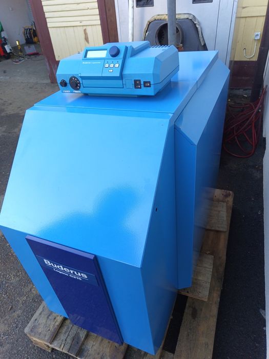 Piec olejowy Buderus G215 rakietowy 48-59 kw nie 100 kelw