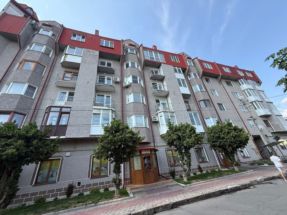 ТЕРМІНОВИЙ ПРОДАЖ, 2 кім вул. Котляревського (присутній торг)