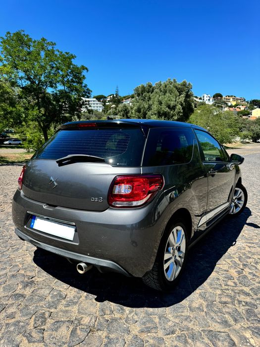 DS3 PureTech 1.2 EAT6 (estofos em pele)