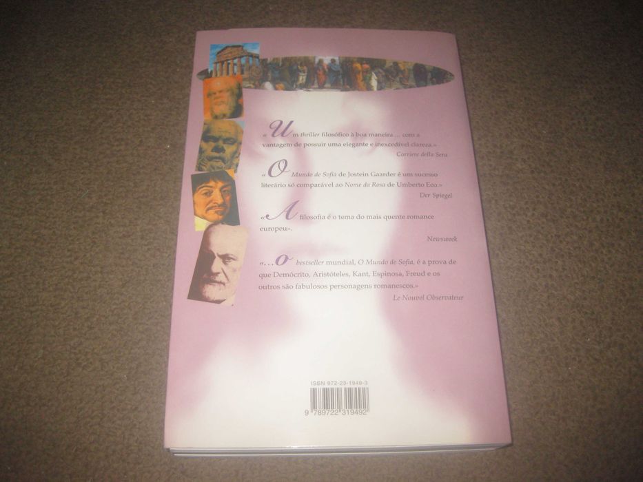 Livro "O Mundo de Sofia" de Jostein Gaarder