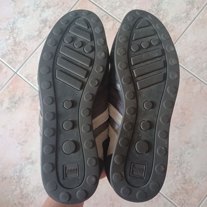 Buty HUGO BOSS skórzane 43/28 cm/ salon 689 zł