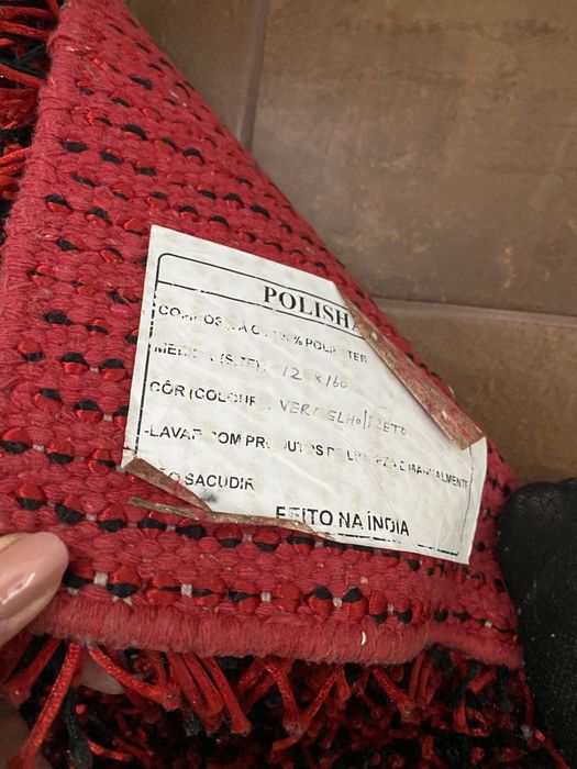 Duas carpetes novas