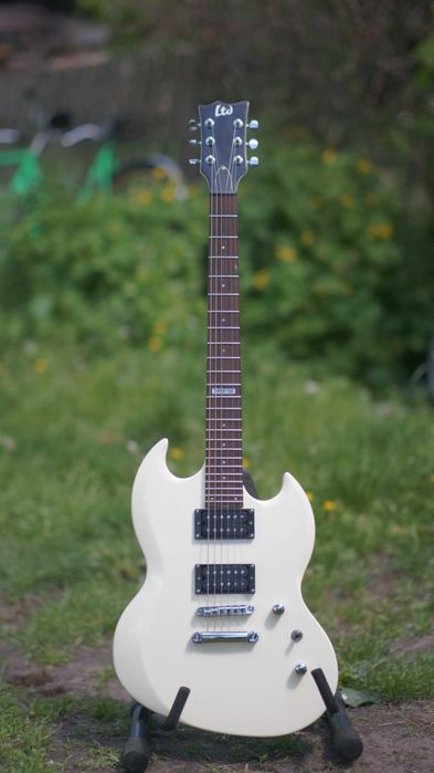 ESP LTD VIPER-50 Korea  - электрогитара