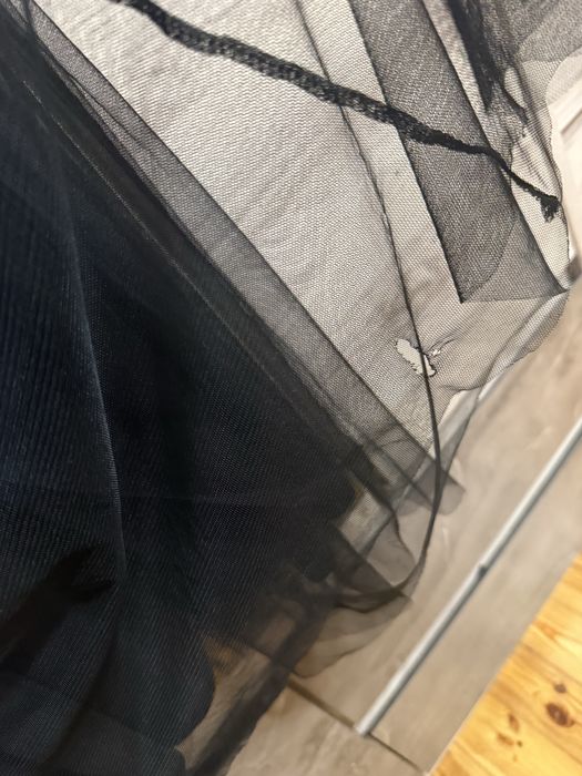 Długa maxi sukienka tiulowa z długim rękawem plus size na święta