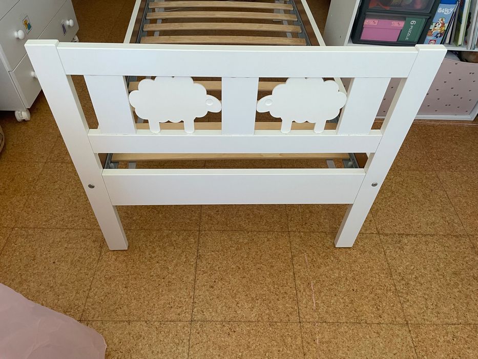 Cama de criança pequena 160x70cm com colchão