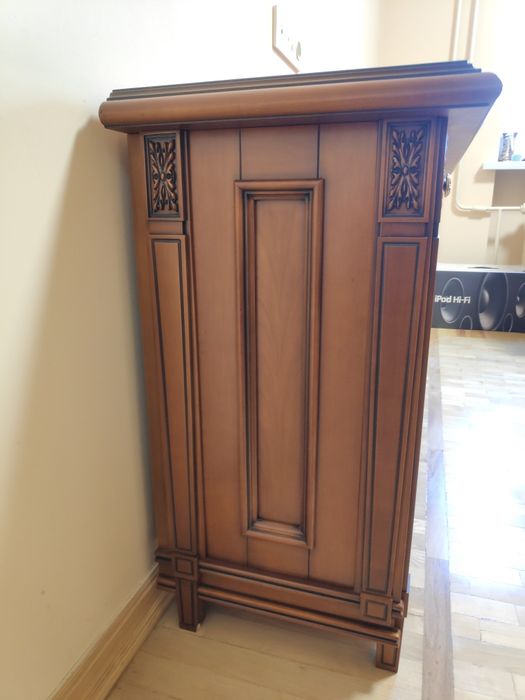 Фабрика MIRT з МАСИВУ ЧЕРЕШНІ Комод Тумба Креденс