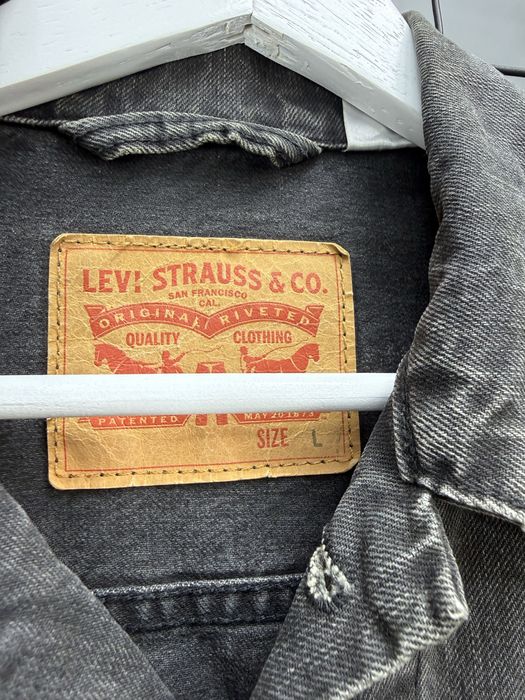 Чоловіча джинсова куртка Levis