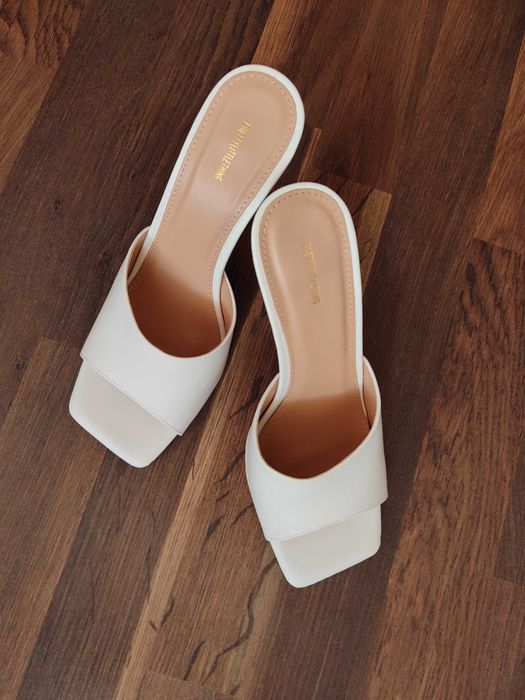 Білі туфлі prettylittlething 36 - 36.5 розмір