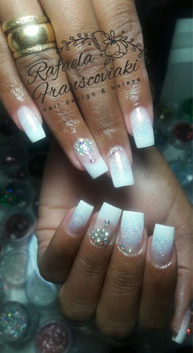 Manicure,pedicure,lash designer,cabeleireira,nail designer