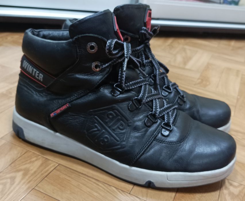Продам шкіряні ботинки демісезонні