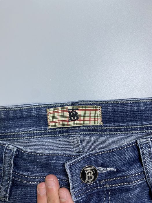 Джинси Burberry
