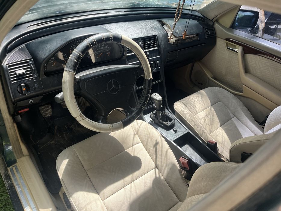По запчастинам Mercedes c180 w202