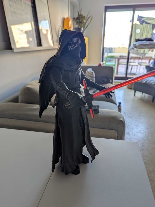 Disney Store Kylo Ren c/falas incluídas