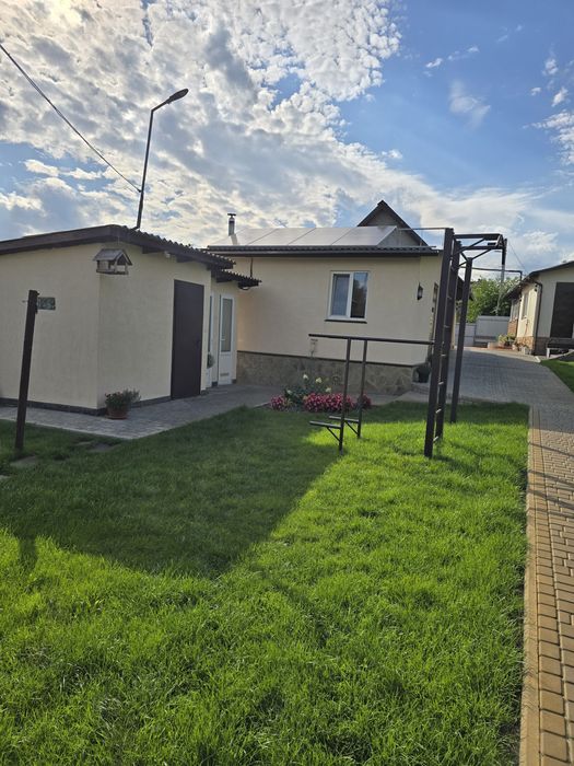 Продам автономний будинок в мальовничому місці