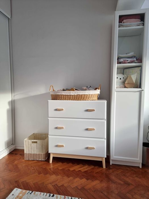 Cómoda em mdf e madeira de pinho sklum