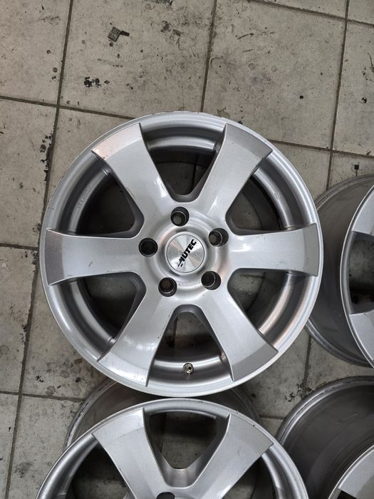Alufelgi BMW 5x120 7,5jx16" AUTEC et35 felgi alumniowe otwór  72,6