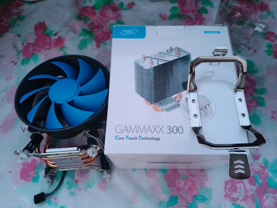 Продам кулер для процесора DeepCool GAMMAXX 300 (130W, 3 мідні трубки, PWM)