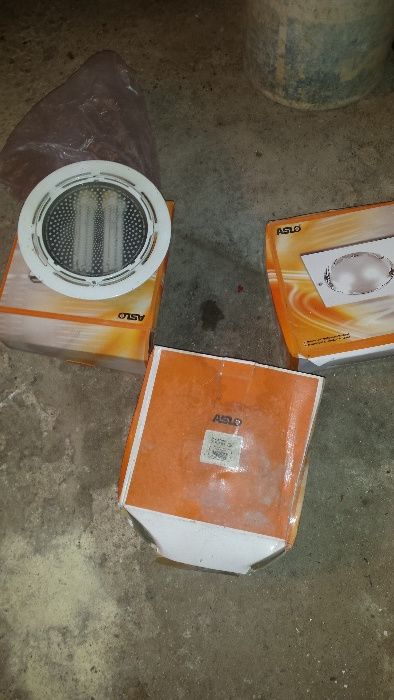 Candeeiros para embutir em tectos falsos