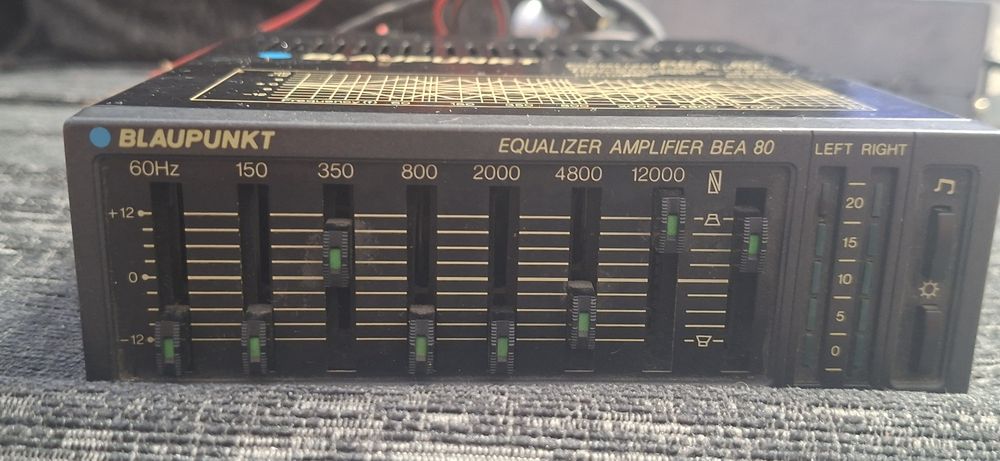 Apadio Pioneer +amplificador Blaupunkt