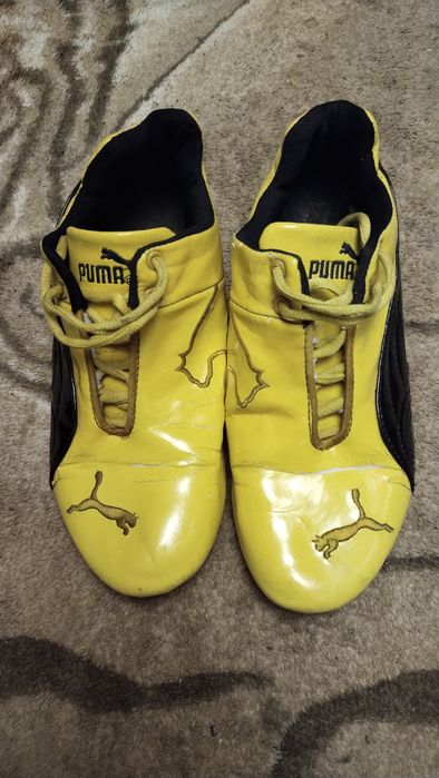 Кросівки 39р у відмінному стані.