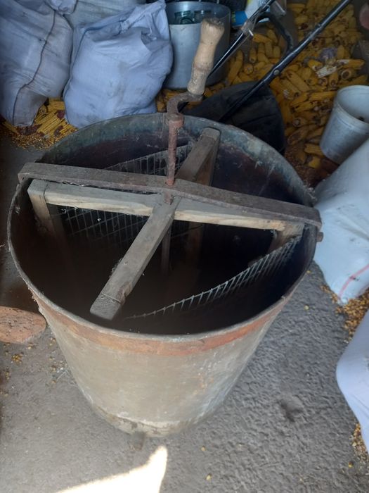 Продам медогонку