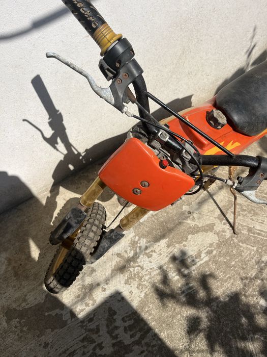 Pit bike criança