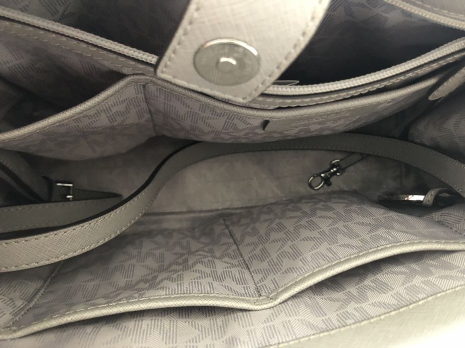 Vendo mala Michael Kors NOVA