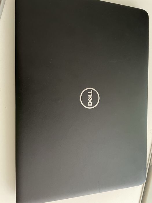 Dell Latitude 3400/14”/I7-8565u/128 гб/8 gb ddr4/GeForce Mx130 2 gb