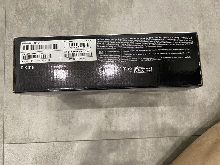 Wi-Fi роутер D-Link DIR-815
