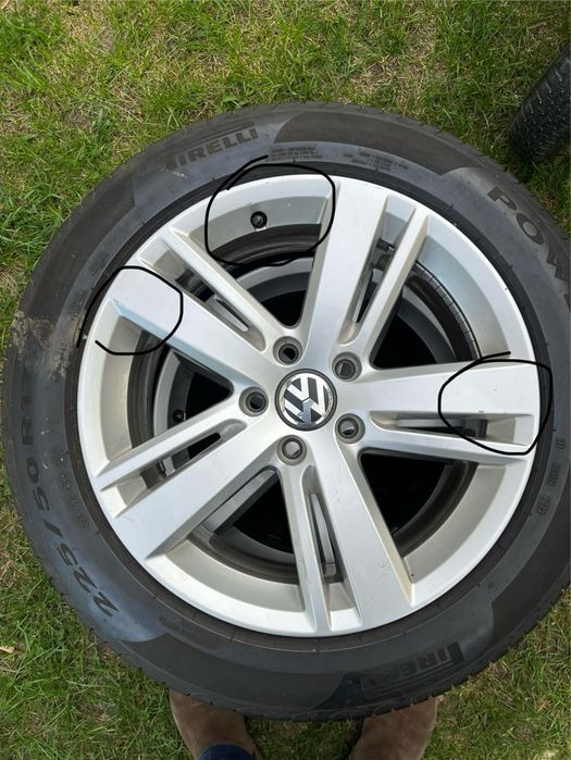 Oryginalne felgi aluminiowe Volkswagen T5 Multivan 17 cali, stan bardzo dobry.